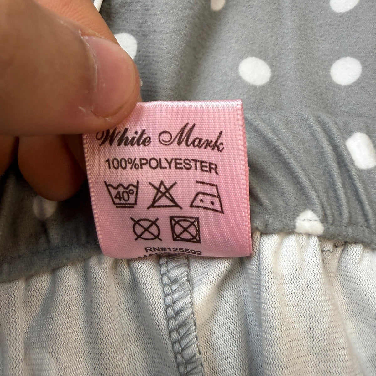 NWT White Mark Women's L Grey Polka Dots 3 Piece Long Sleeve Pants Pajama Set