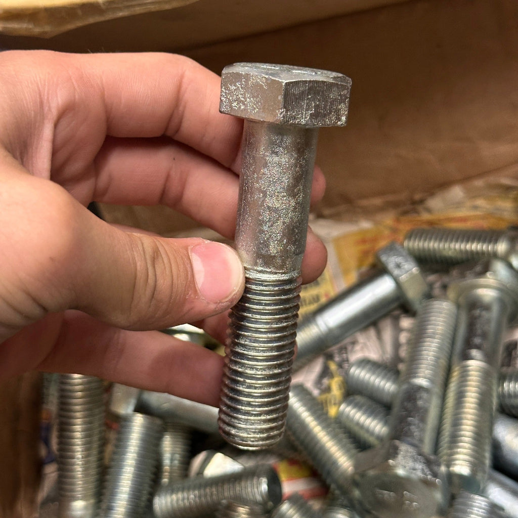 Pack of 23 Highland Threads 3/4-10 x 3 1/2 Heavy Hex Bolts A193 B7 Zinc Plated
