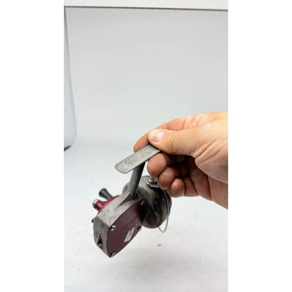 Vtg Montgomery Ward Sport King Model 201 Spinning Fishing Reel Made in USA