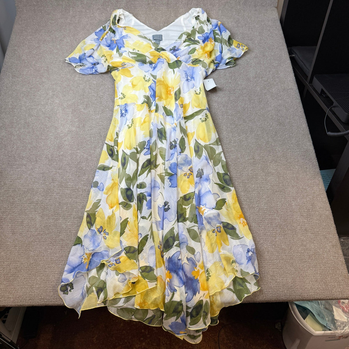MSRP $79 Rabbit Rabbit Rabbit Womens 16 Blue/Yellow Floral Midi Dress V Neck