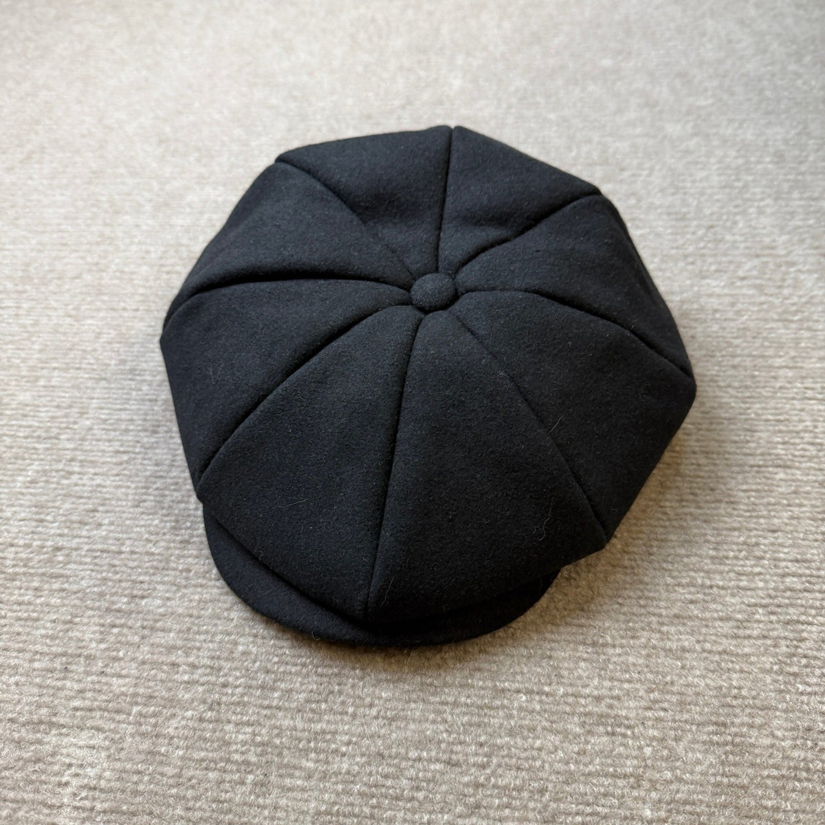 MSRP $32 POUDAY Men's XL Black Wool Blend Newsboy Cap Irish Cap Newsies Cabbie