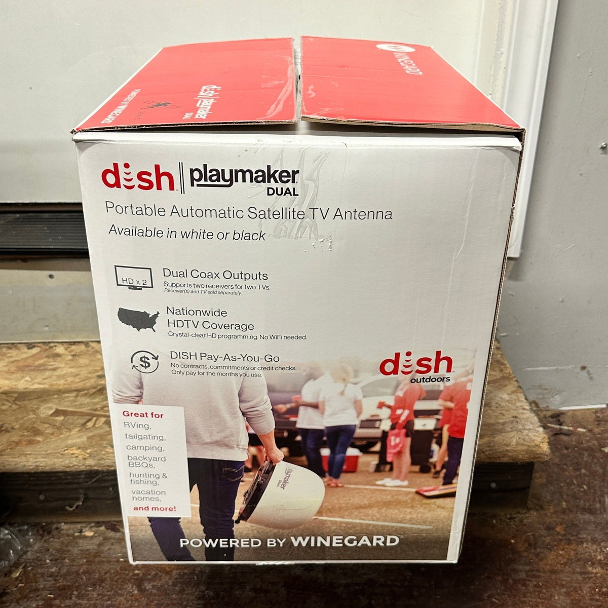 Winegard PL-8000 White Dish Playmaker Dual HD Satellite Antenna
