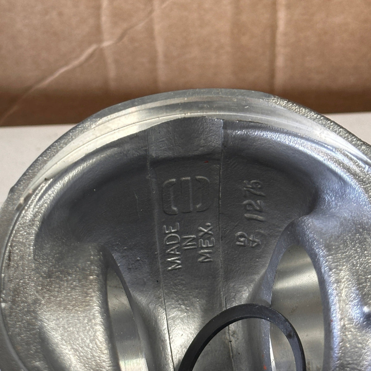 Genuine Cummins 3800781 Engine Piston Kit