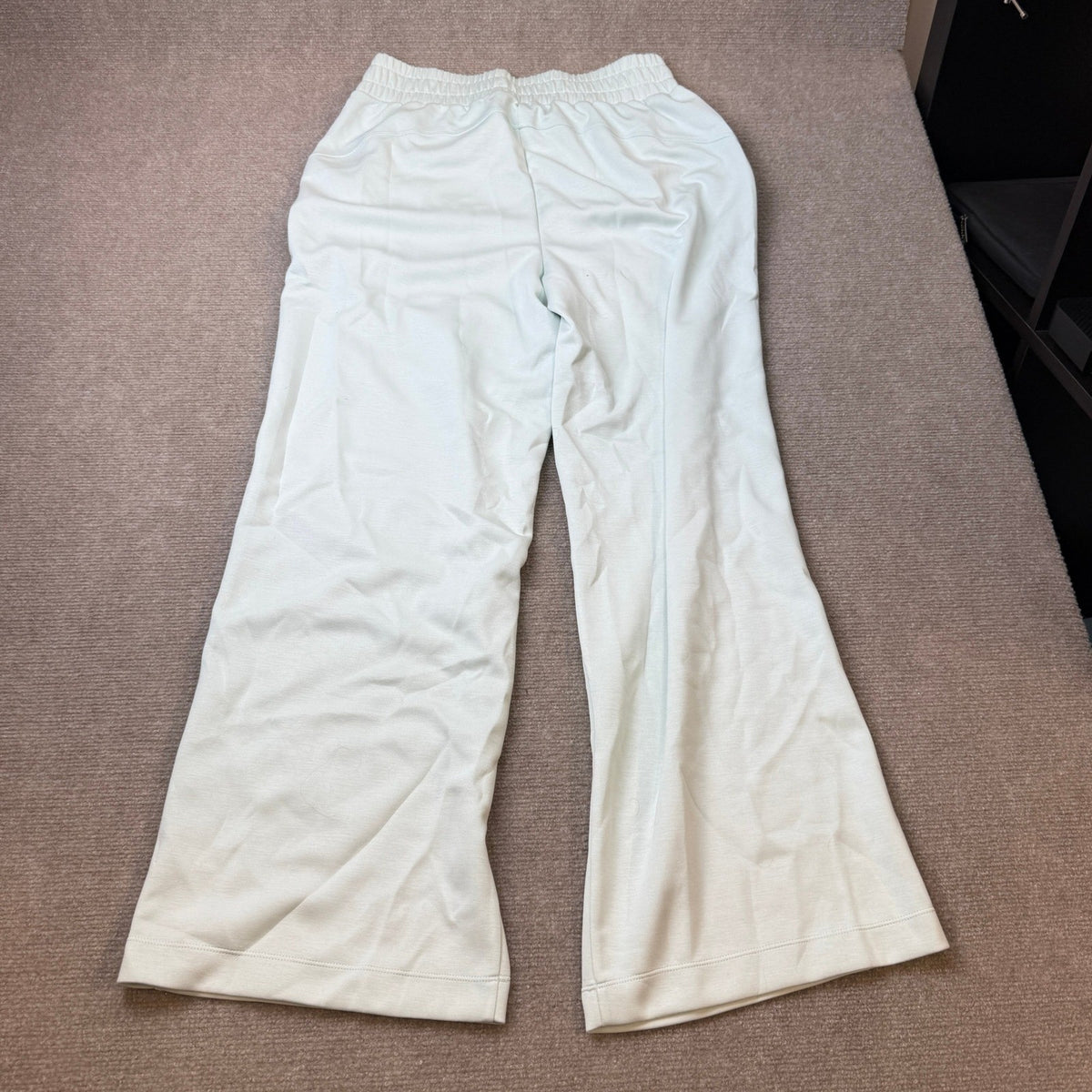 MSRP $50 Xersion Scuba Luxe Womens M Mint Icing Mid Rise Active Pants Straight
