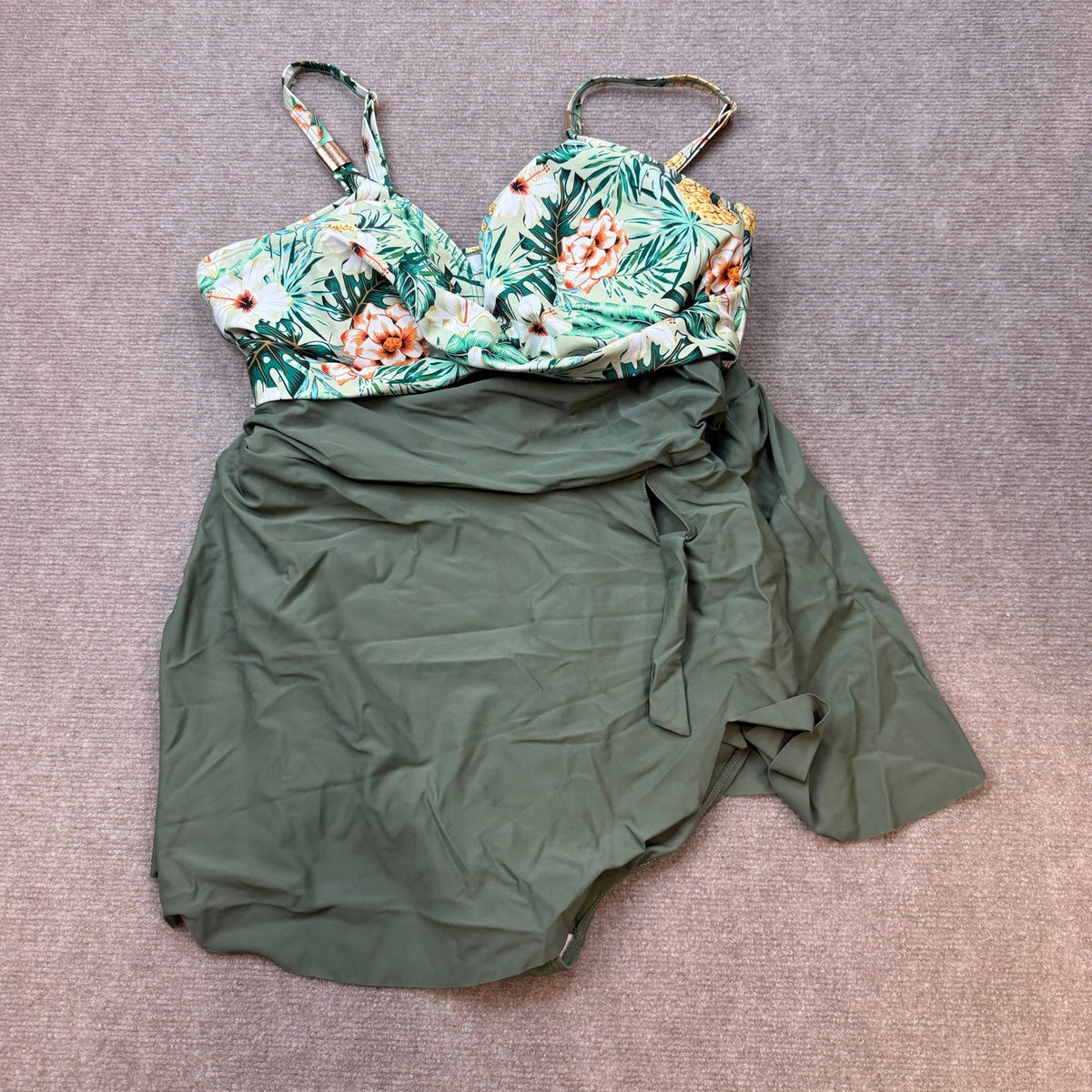 MSRP $43 Blooming Jelly Women's XXL One Piece Swimsuit Tummy Control Bathing