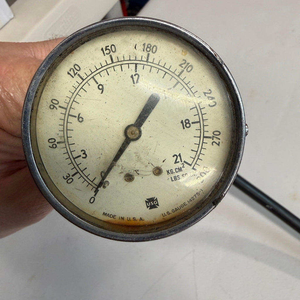 USG 14275-1 Air Hydraulic Pressure Gauge 300 PSI w/ Hose