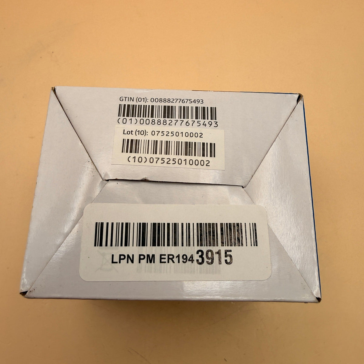 Medline MDS4003 Digital Wrist Blood Pressure Monitor SCRATCHED SEE PHOTO 3