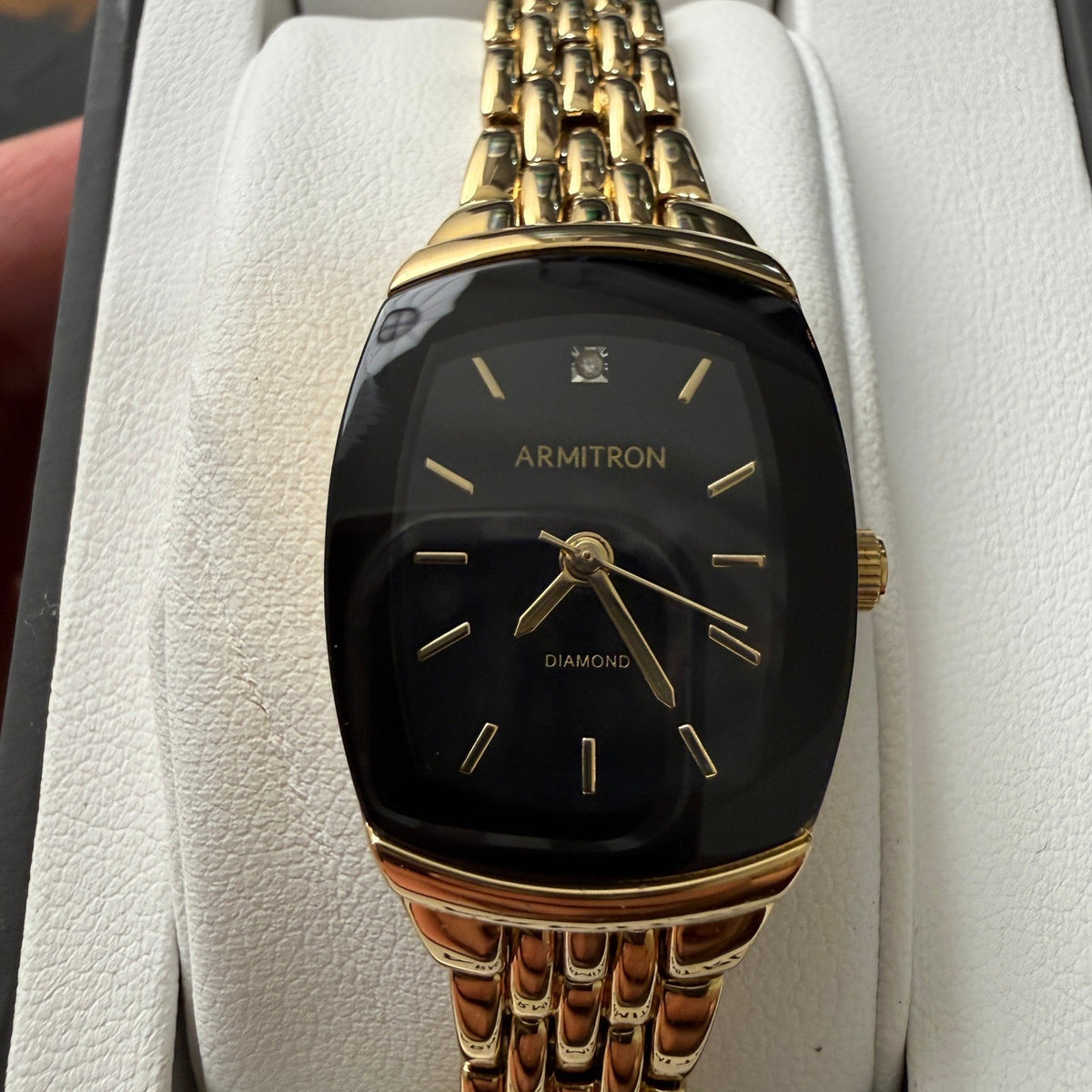 Armitron 75/5195GP Womens Gold Tone Diamond Accented Bracelet Watch New Battery