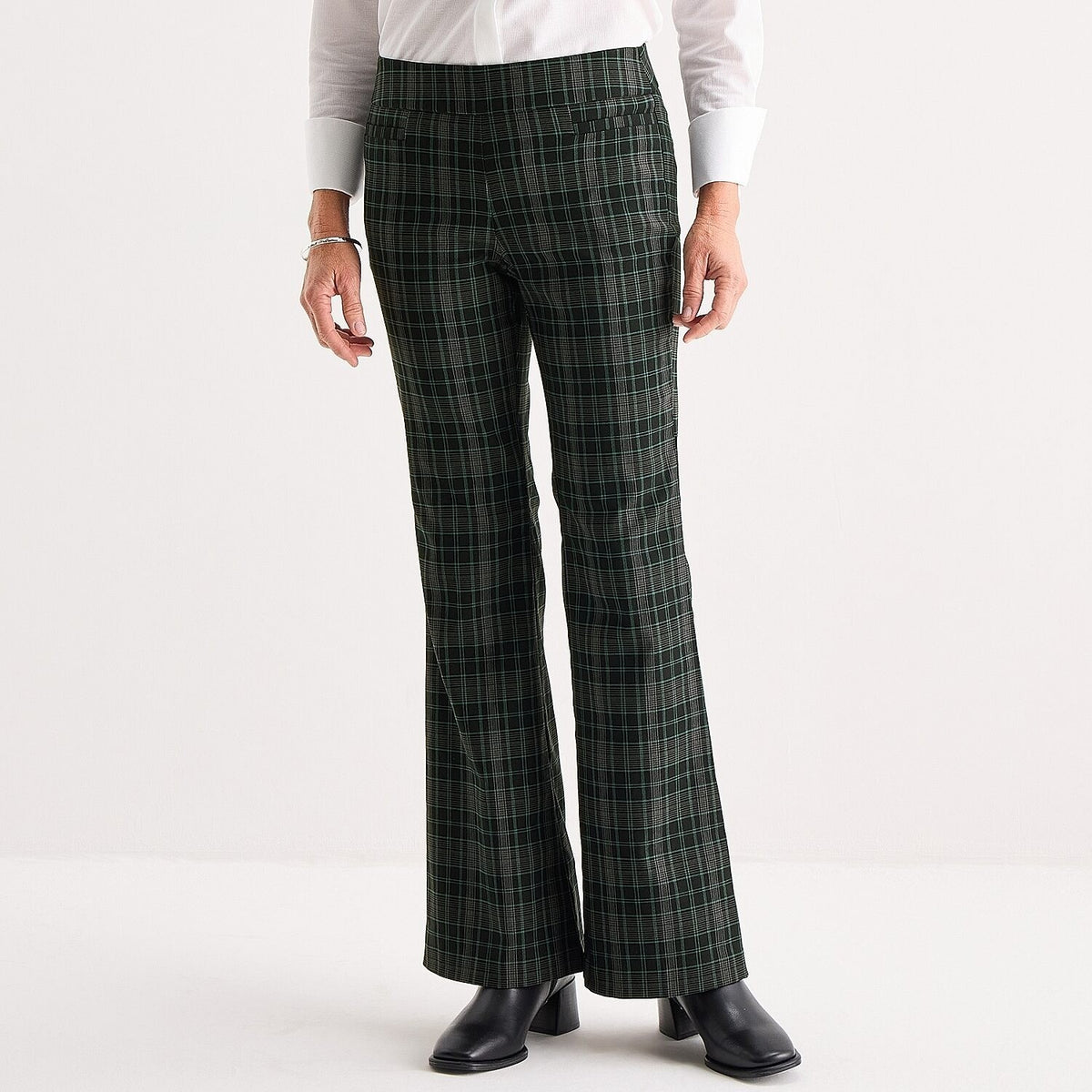 MSRP $54 Liz Claiborne Lisa Womens 12 Tall Black Green Plaid Flare Pull-On Pant