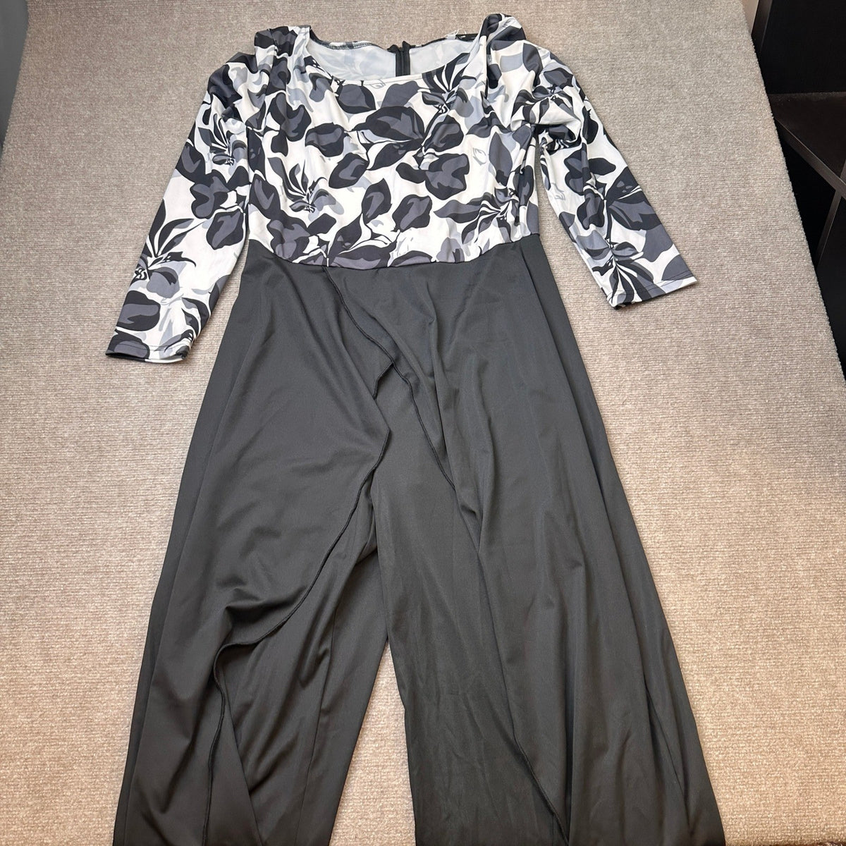 MSRP $39 SxClub Womens XL Black/Floral Overlay Jumpsuit Cocktail Party Dress