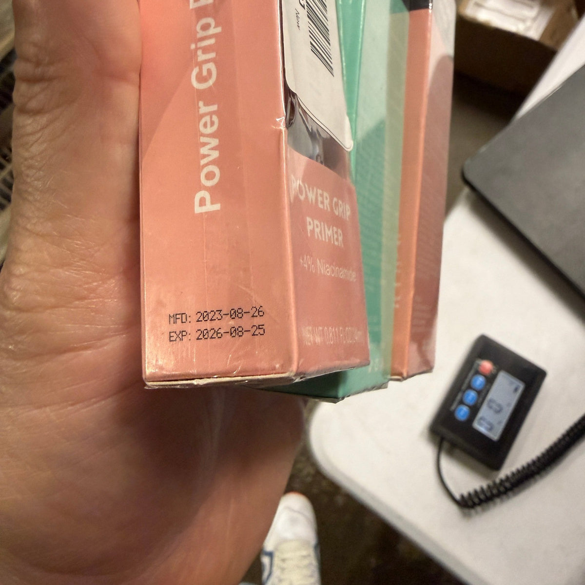 Set of 3 Power Grip Primer 0.811 oz EXP 08/2026 (2 pcs +4% Niacinamide & 1 pc C