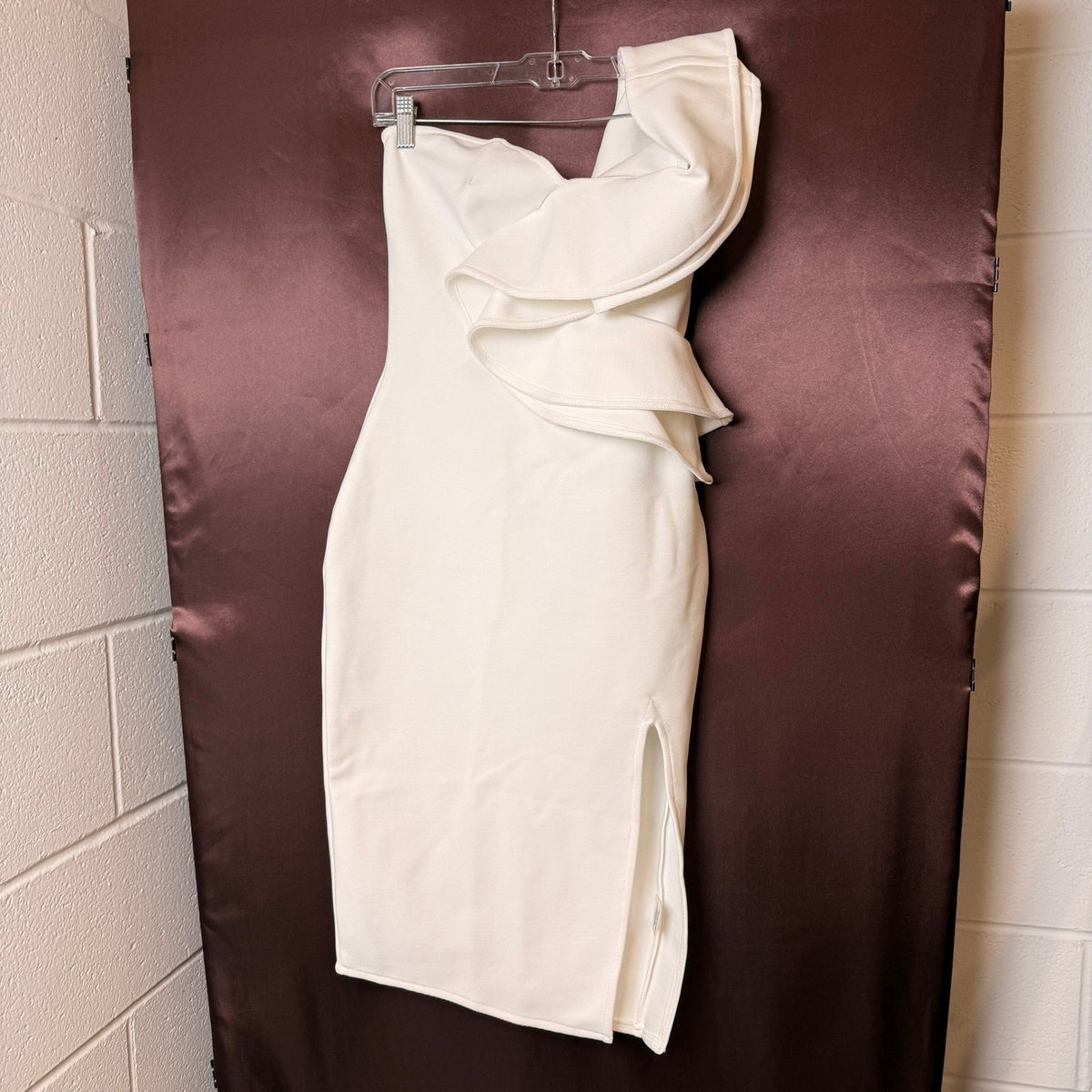 NWT UONBOX Women's S White One Shoulder Sleeveless Side Split Bandage Dress