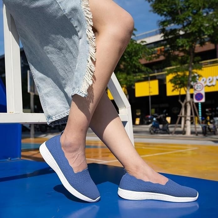 Women's US 5.5 Slip-on Knit Flat Shoes Solid Color Comfy Anti-skid Casual Walkin