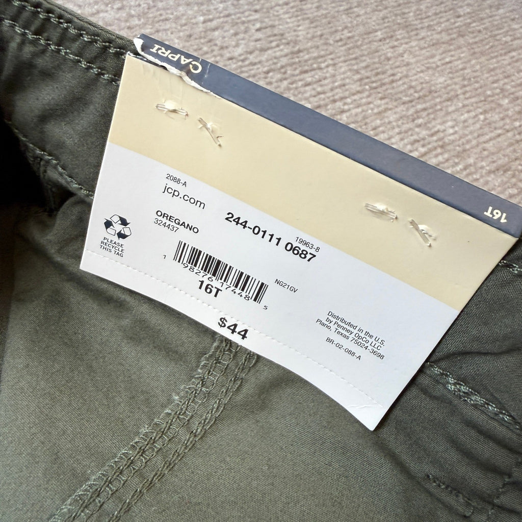 MSRP $44 St. John's Bay Womens 16 Tall Oregano Capri Pants Straight Mid Rise