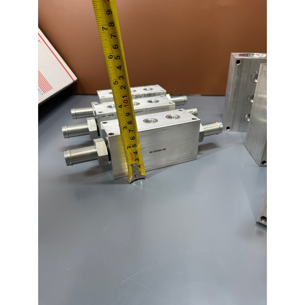Set of 8 Aluminum Hydraulic / Pneumatic Distribution Manifold Blocks