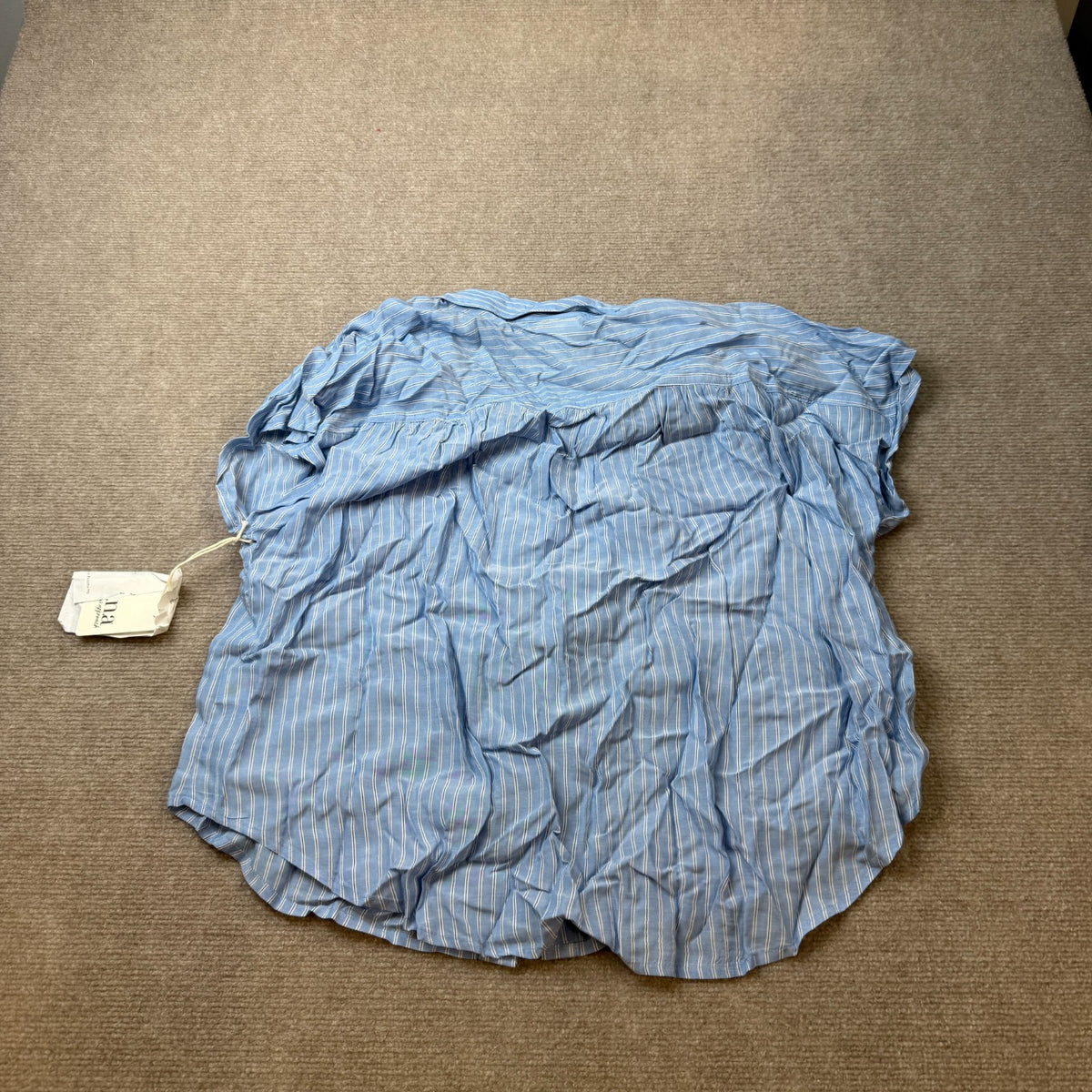 MSRP $44 A.N.A Womens L, XL Blue Stripe Short Sleeve Button-Down Shirt Blouse P