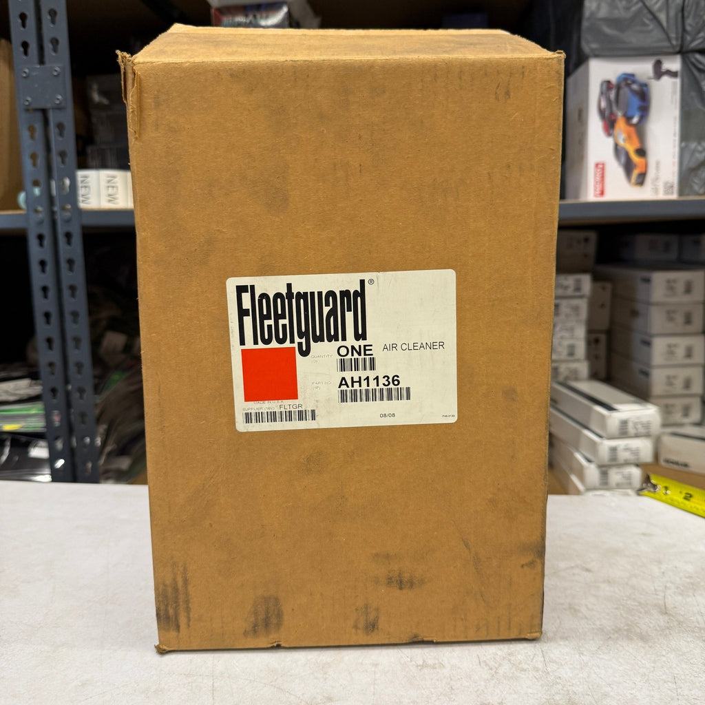 Fleetguard AH1136 Air Housing Disposable