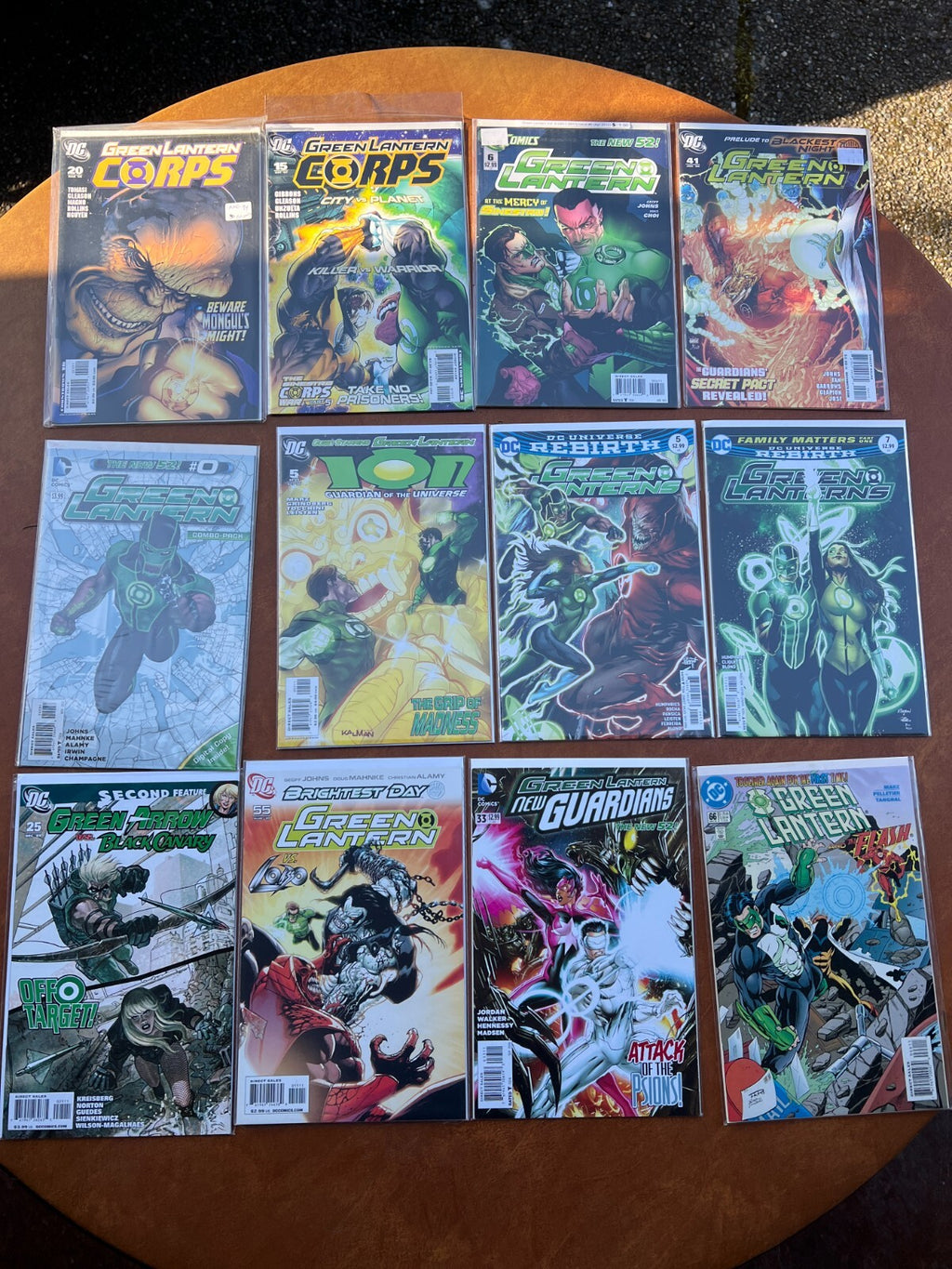 Lot of 12 DC Comics Green Lantern, Ion, Green Lantern Corps, Green Arrow