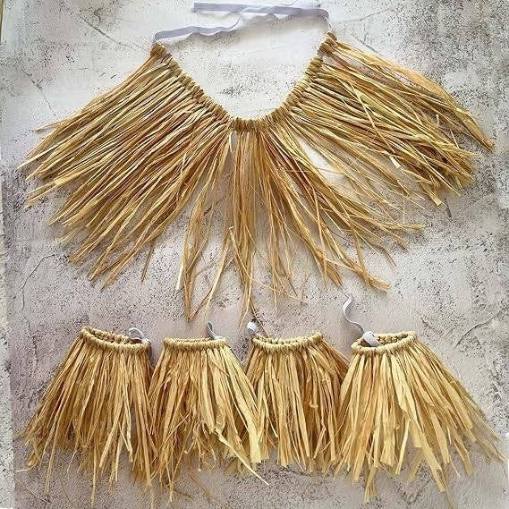 Set of 4 Yountor Halloween Scarecrow Costume for Women, Men, Girls & Boys