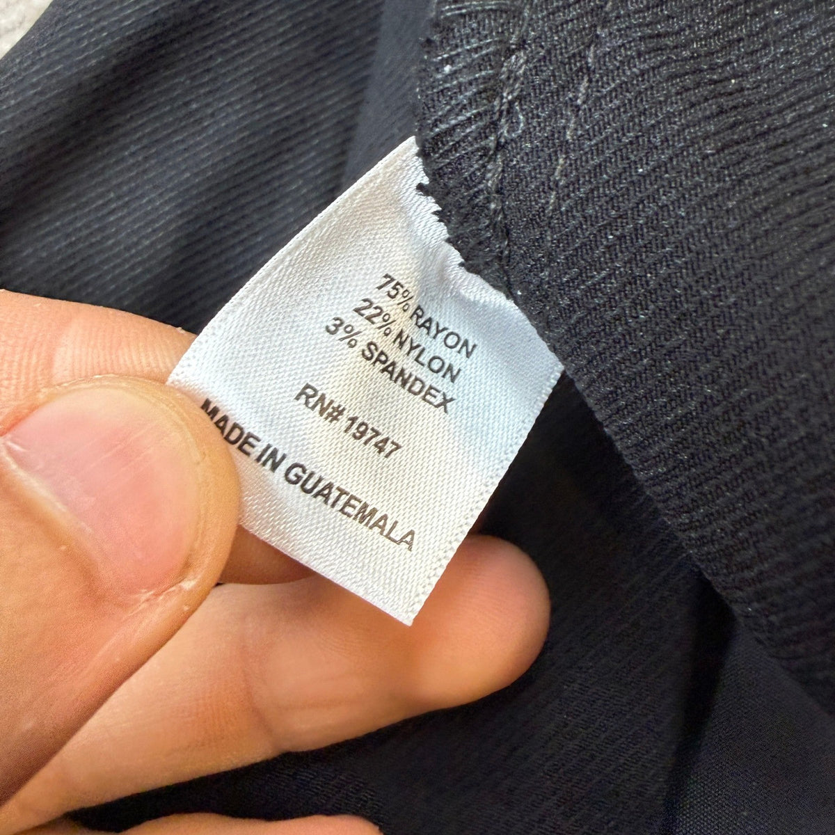 MSRP $54 Liz Claiborne Lisa Womens 16W Black Straight Capri Pants