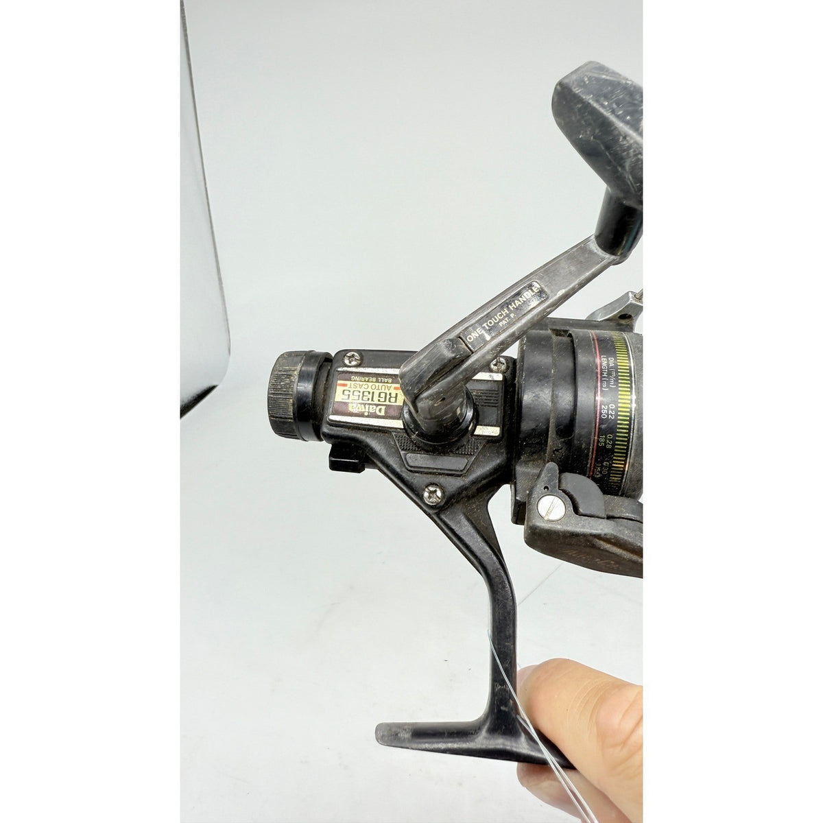 Vtg Daiwa RG 1355 Auto Cast Black Spinning Fishing Reel Made in Japan