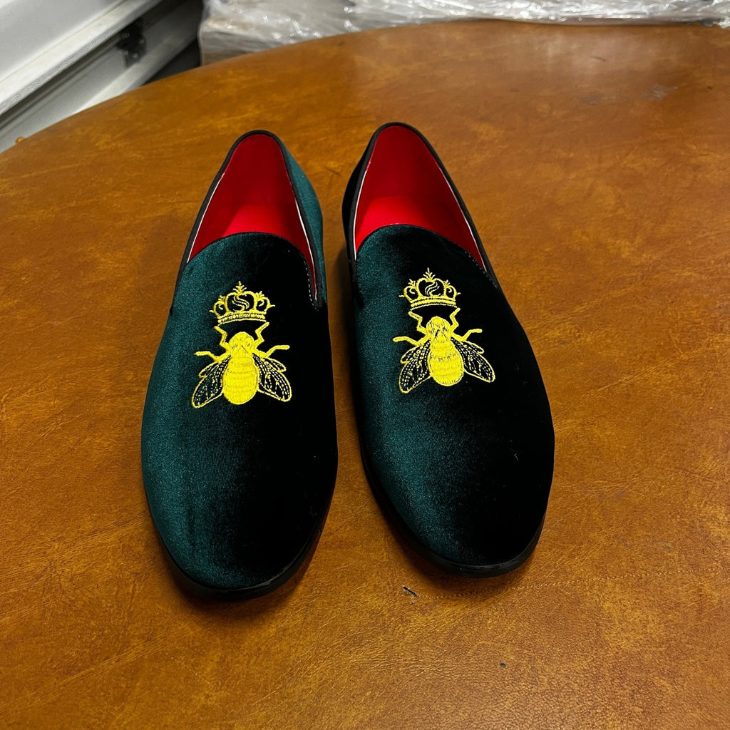 Santimon Mens US 9 Green Velvet Loafers Slip-on Casual Dress Shoes w/ Embroidery