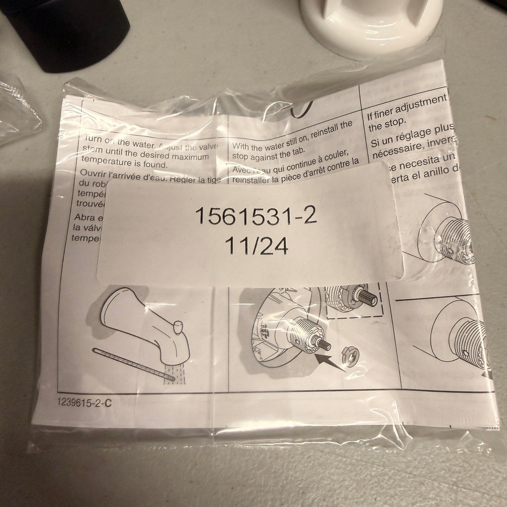 Kohler Cursiva R36189-4G-BL Single-Handle 3-Spray Tub & Shower Faucet Matte Bla