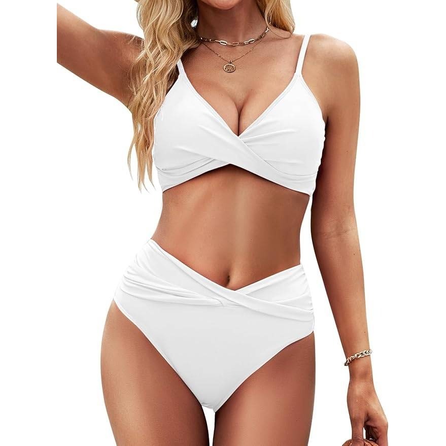 MSRP $39 Zojuyozio Women's L Two Piece Swimsuit Twist Front Bikini Set Whit
