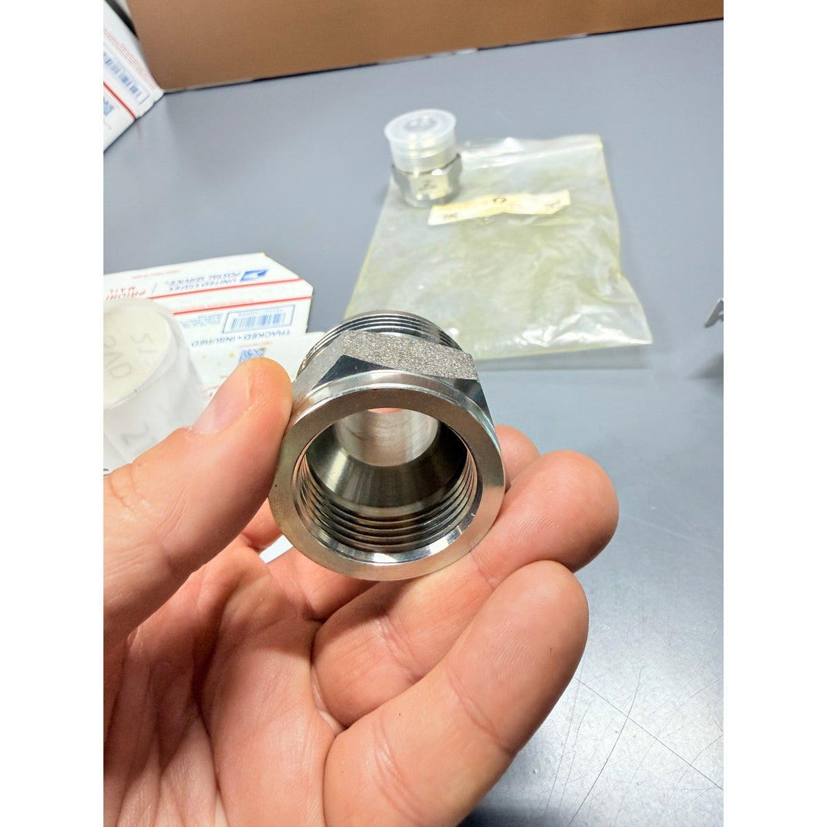 Set of 2 Titan 2406-16-20 Tube Expander-Reducer 1" JIC Female x 1-1/4" JIC Male