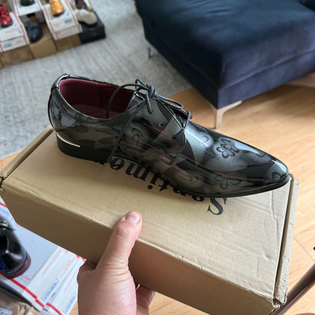 Santimon Mens US 9.5 Grey Floral Patent Leather Pointed Toe Oxford Shoes