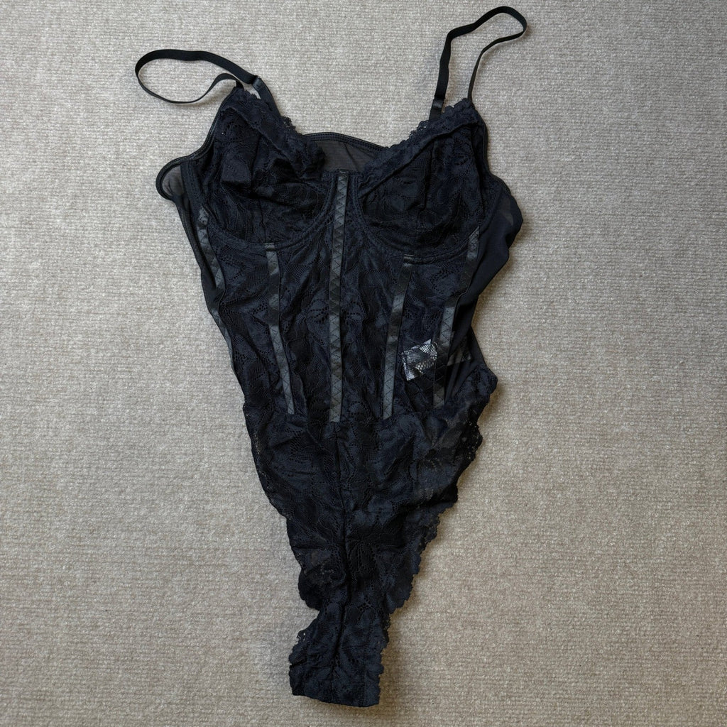 MSRP $39 Milumia Women's M Black Sexy Mesh Lace Bodysuit Spaghetti Strap Busti