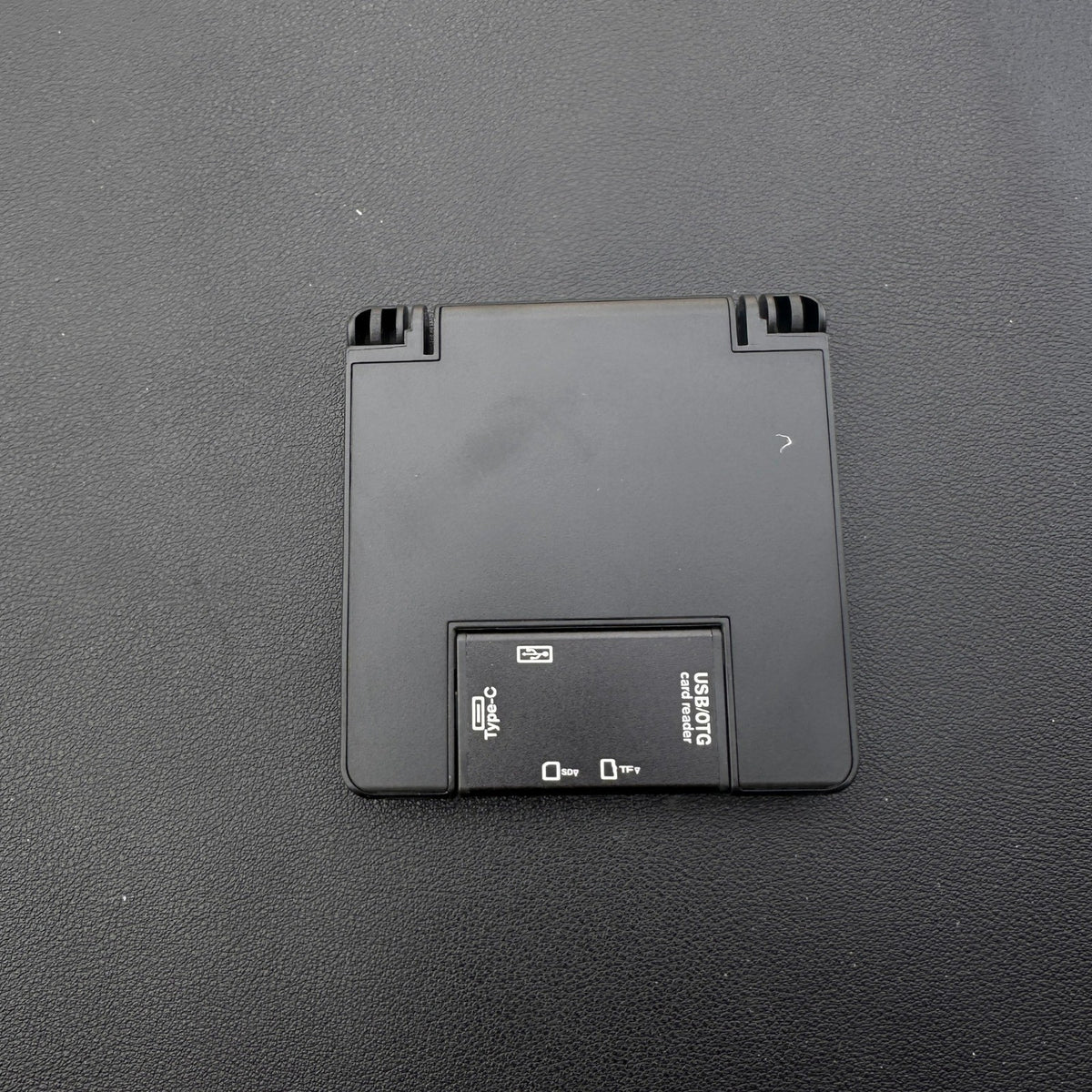 7 in 1 Multifunctional Card Reader Storage Box Card Case OTG Adapter
