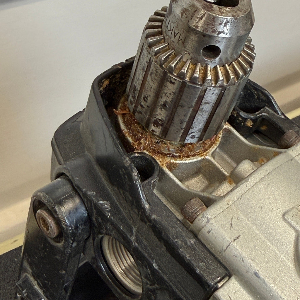Makita DA4031 1/2 in Angle Drill 2‑Speed Reversible 10 AMP Corded