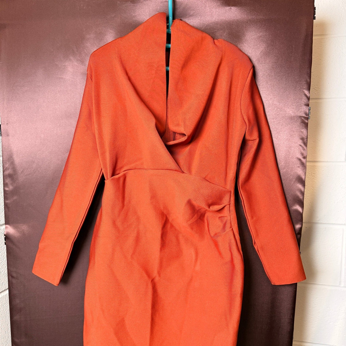 Uonbox Women's L Deep Plunge V Neck Long Sleeves Dress (Real color pic 2) Drap