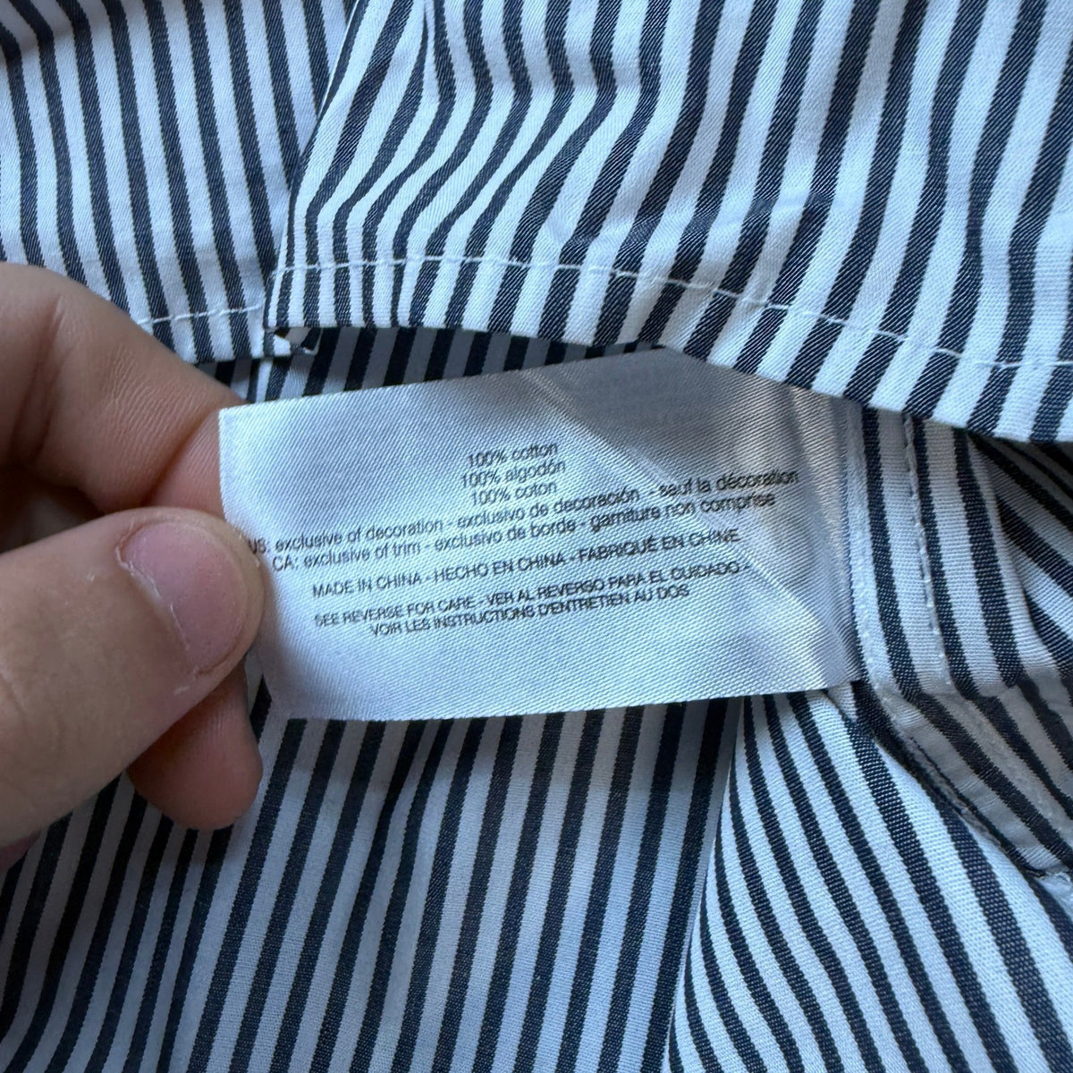 MSRP $48 Gloria Vanderbilt Women's Amanda XL Navy White Striped Pullover Shirt
