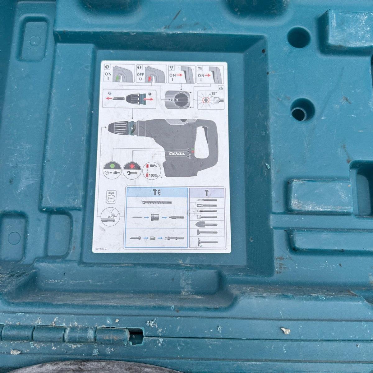 Makita HR4013C 1‑9/16" SDS‑MAX AVT Corded Rotary Hammer with Hard Case
