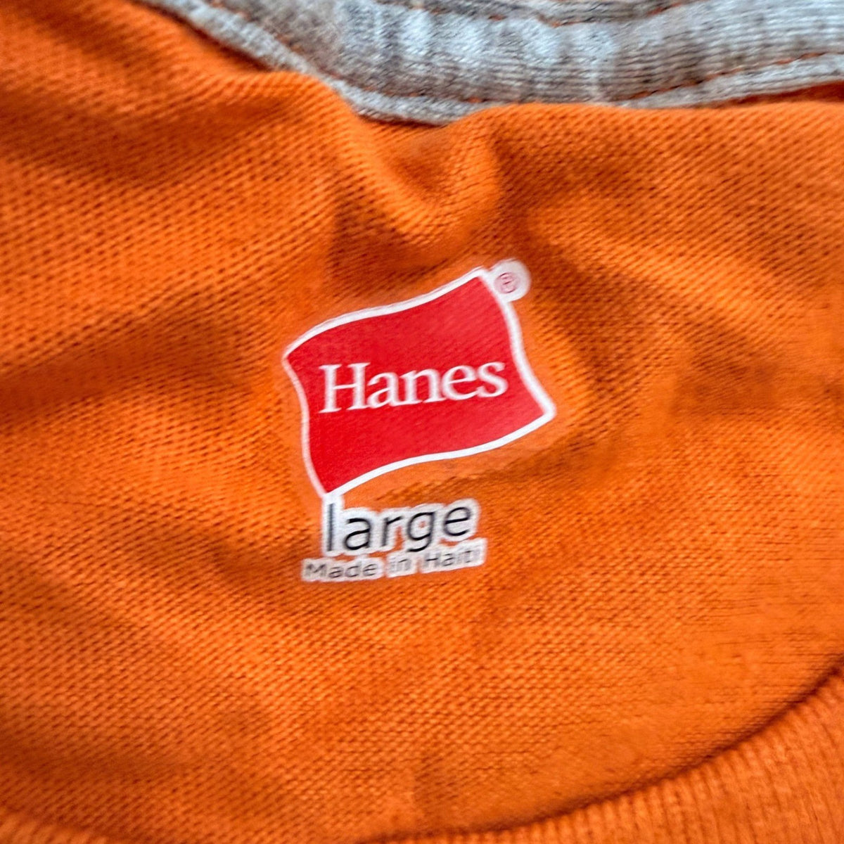 Set of 3 Hanes Men's T-Shirts Size L White, Light Yellow, Orange
