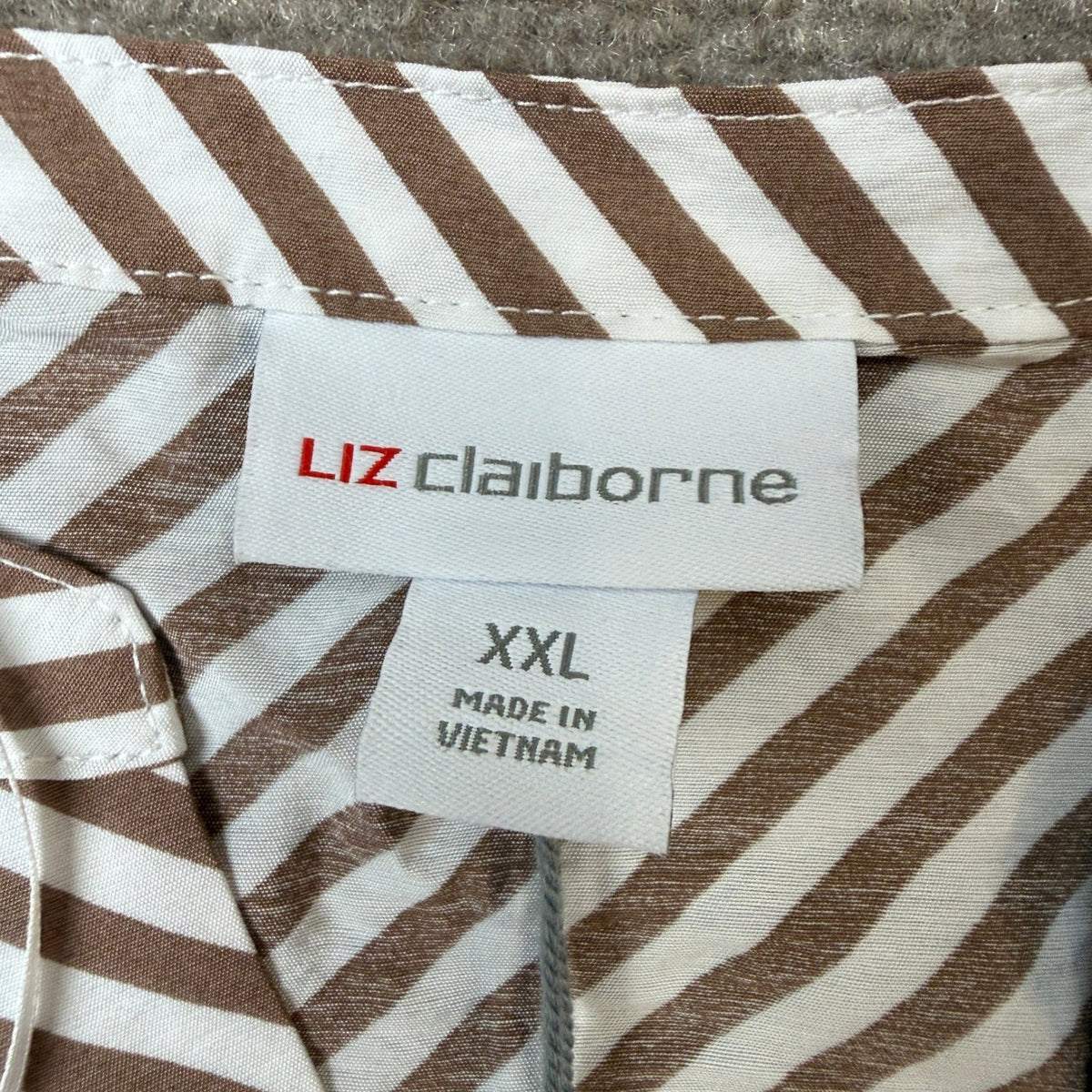 MSRP $48 Liz Claiborne Womens XXL Coffee Bias Split 3/4 Sleeve Tunic Top Crew N