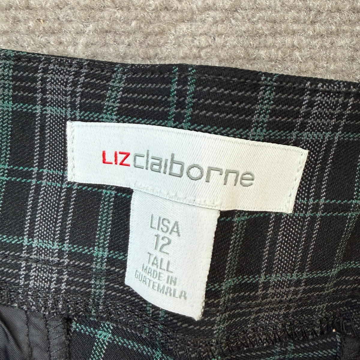 MSRP $54 Liz Claiborne Lisa Womens 12 Tall Black Green Plaid Flare Pull-On Pant