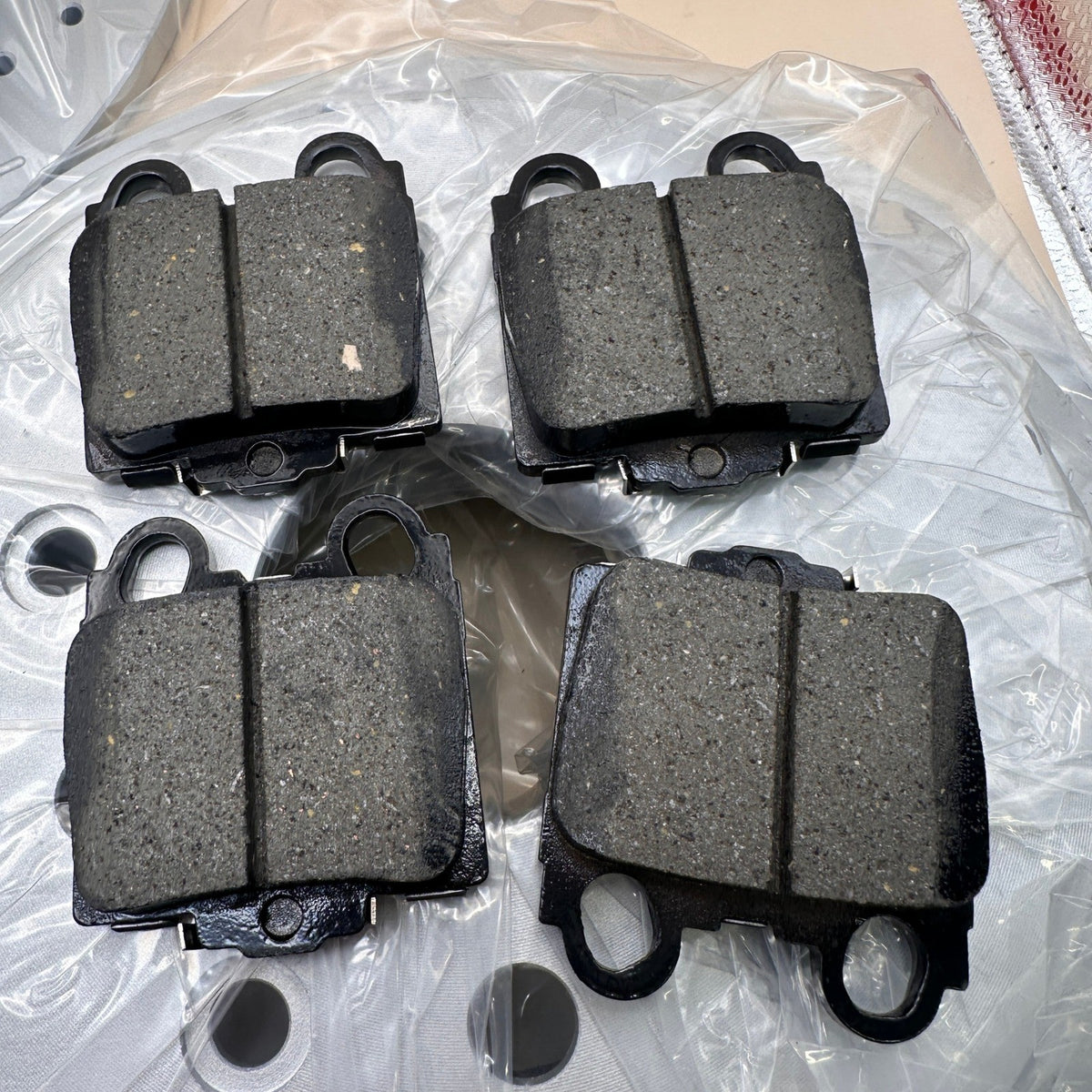 Dryowre Rear Brake Pads & Rotors Kit for Lexus LS430 4.3L 2001-2006 Posi Cer