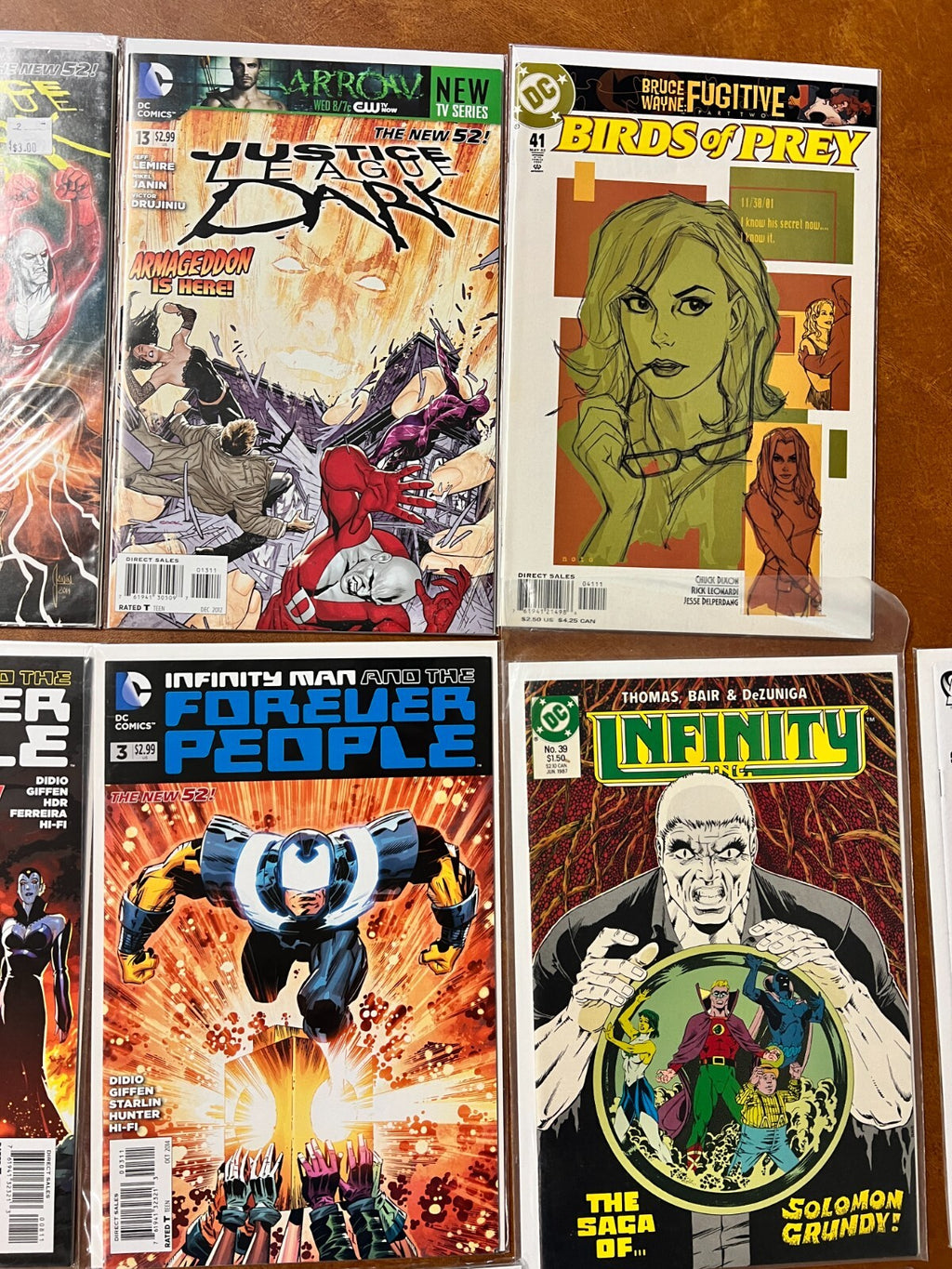 Lot of 13 | Dc Comics - Justice League Dark, Birds of Prey, Forever People, Ban