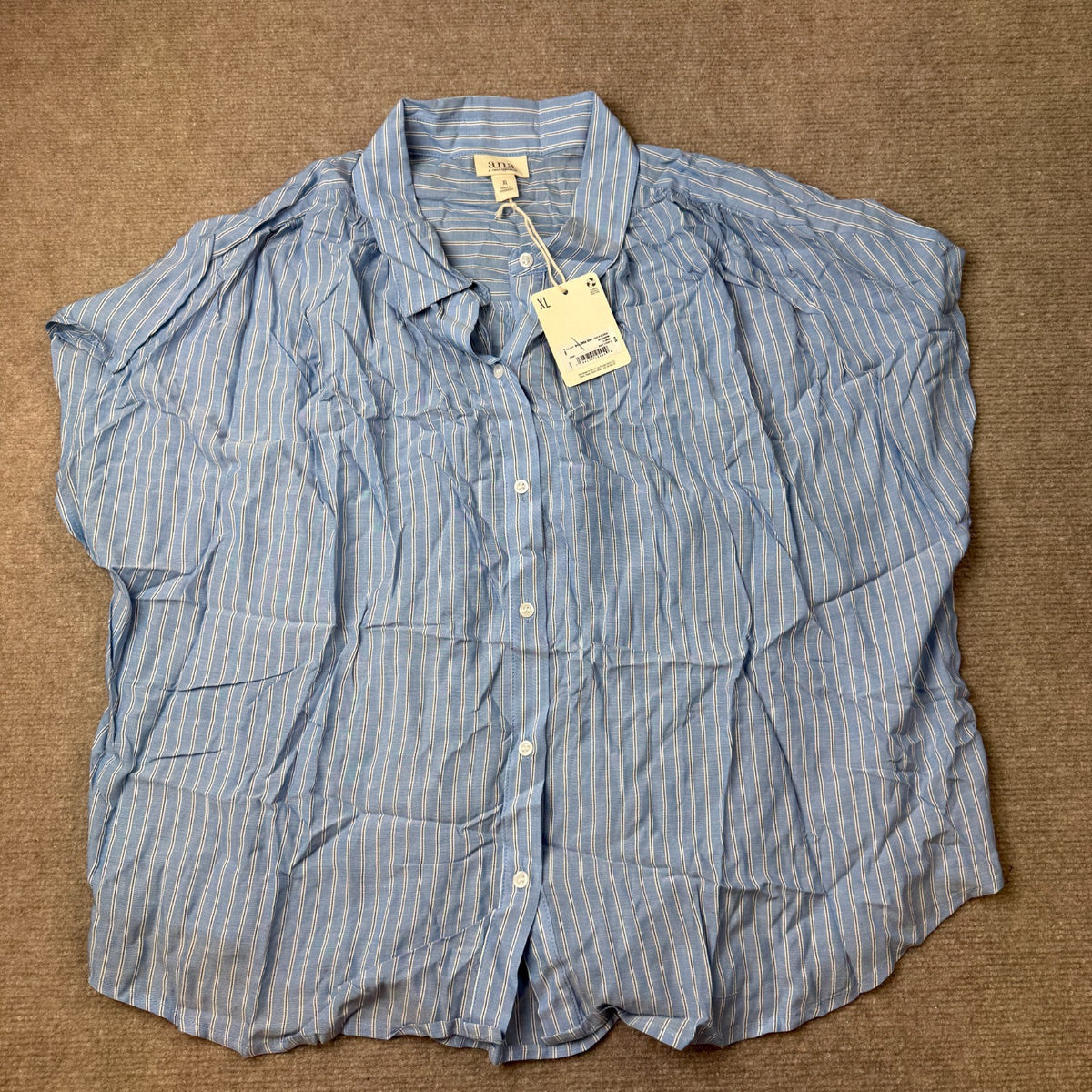 MSRP $44 A.N.A Womens L, XL Blue Stripe Short Sleeve Button-Down Shirt Blouse P