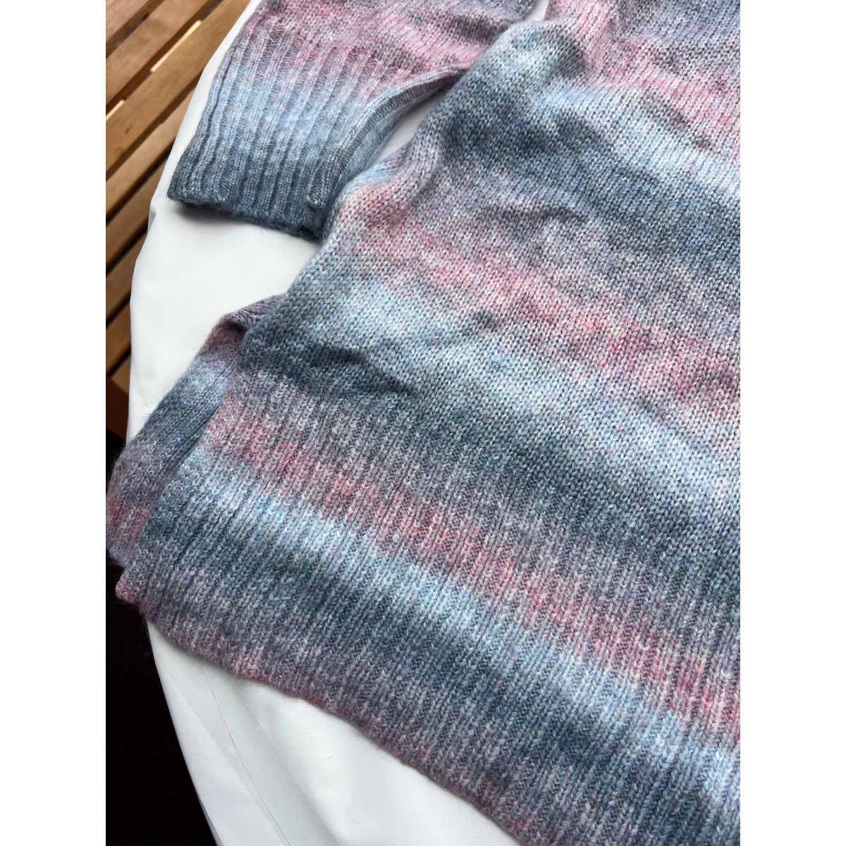 NWT A.N.A Women's Size 3X Ombre Knit Sweater Blue Space Dye MSRP $39 V-Neck Ca
