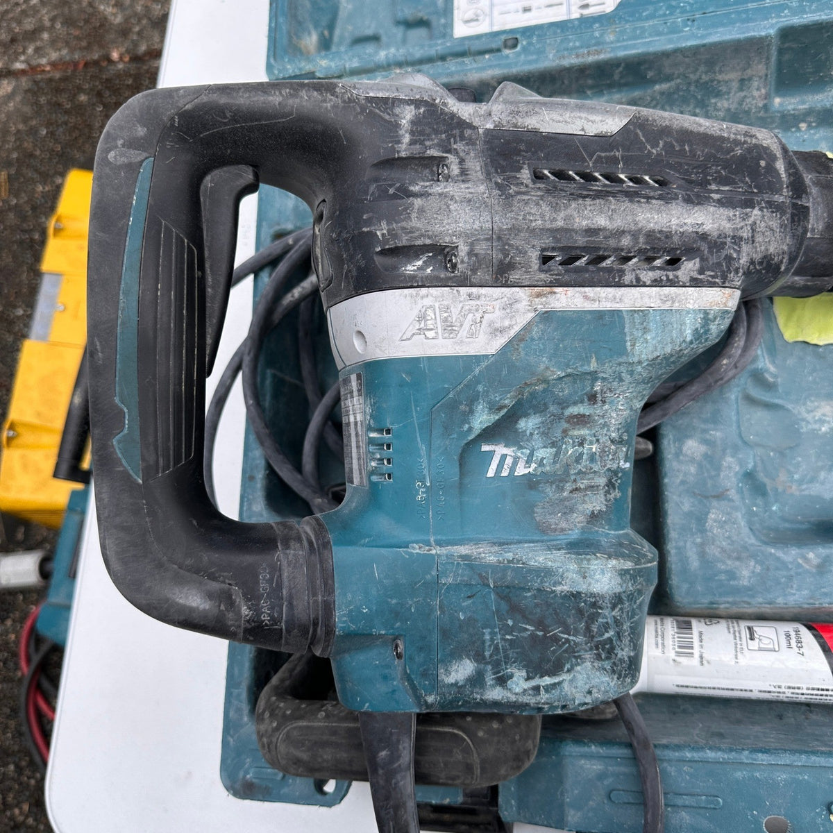 Makita HR4013C 1‑9/16" SDS‑MAX AVT Rotary Hammer Drill w/ Hard Case