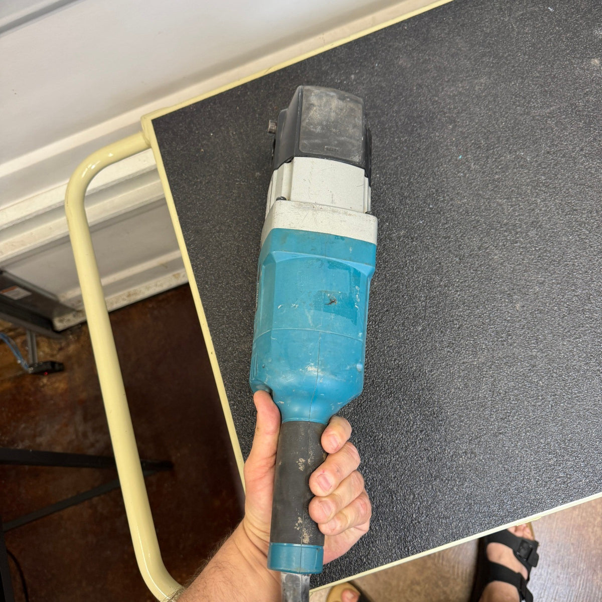 Makita DA4031 1/2" Angle Drill, 2‑Speed, Reversible, Corded
