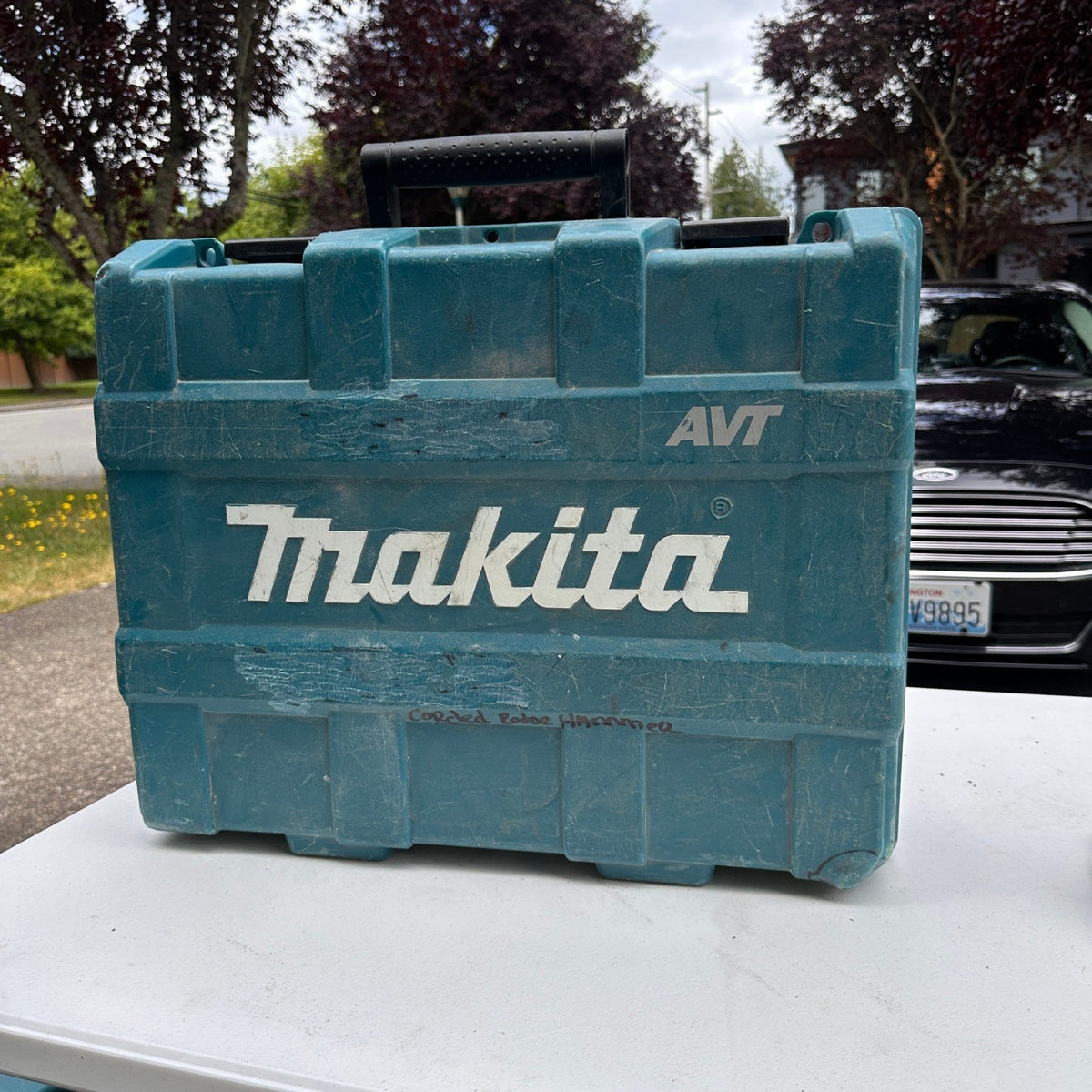 Makita HR4013C 1‑9/16" SDS‑MAX AVT Corded Rotary Hammer with Hard Case