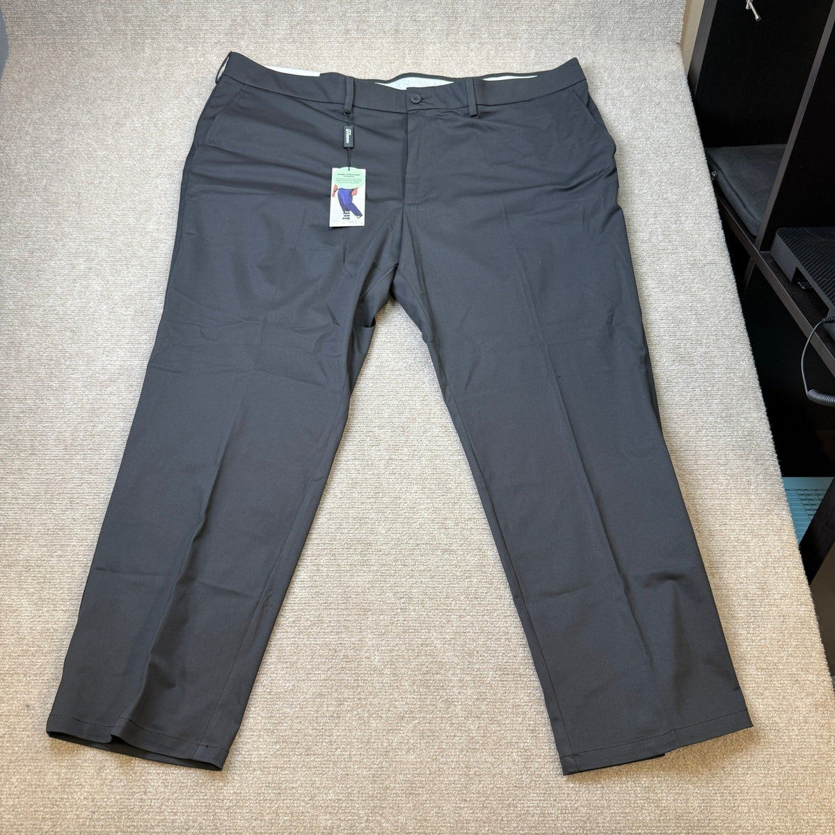 MSRP $90 Haggar HC90107 Sport Men's 48x30 Black Travel Performance Pants Straigh
