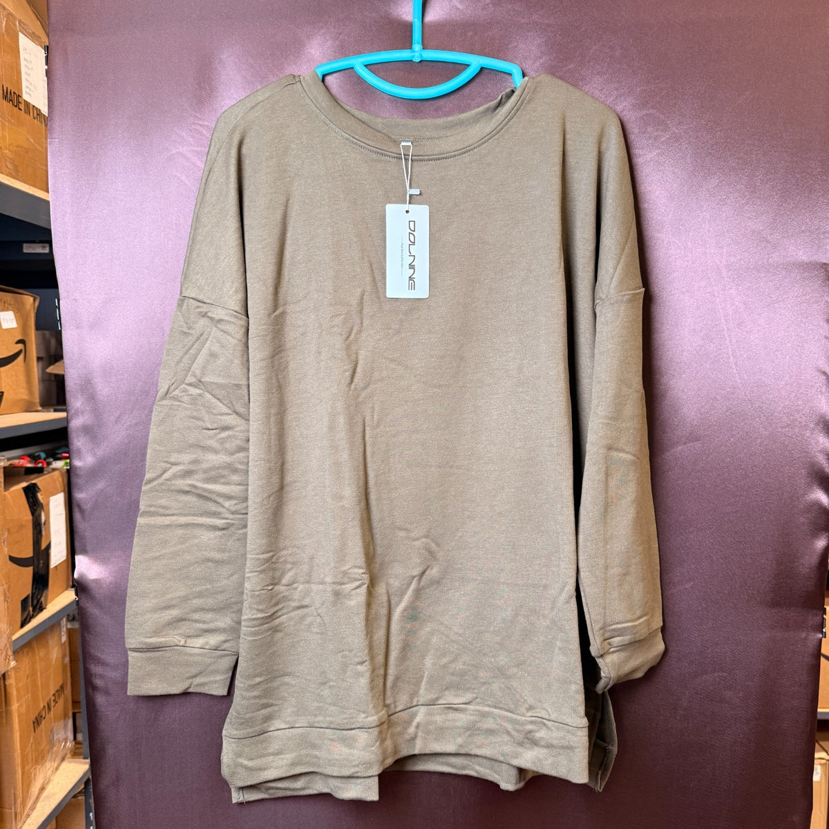 DOLNINE Plus-Size 14W-16W Womens Casual Sweatshirt Top Side Slit Pullover Shirt