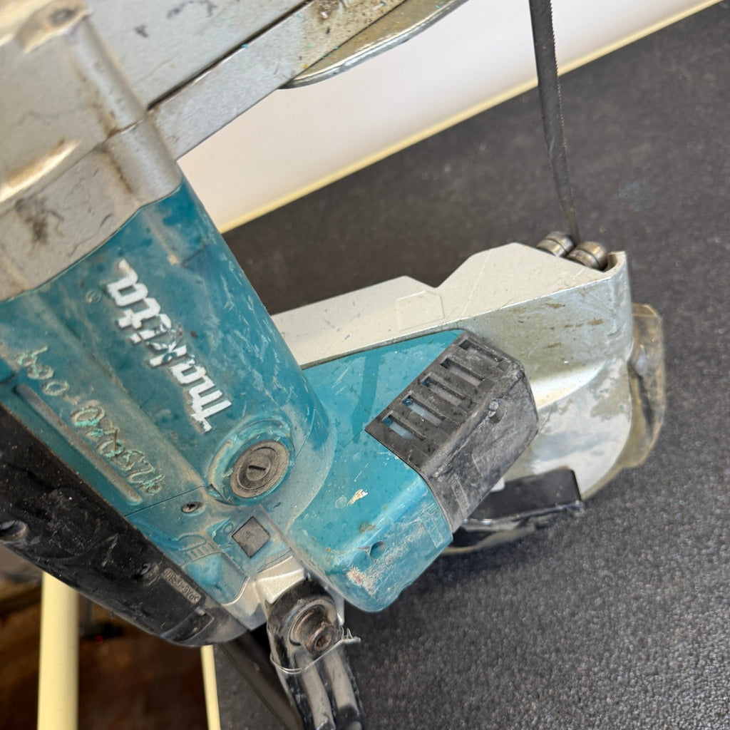 Makita 2107F Portable Band Saw 6.5Amp Corded 120v