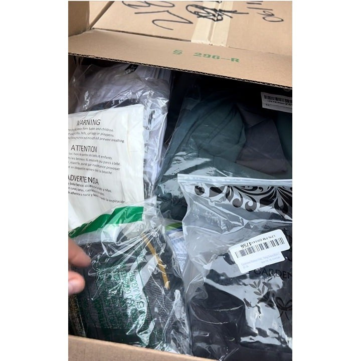 25 pcs Wholesale Bulk Liquidation Clothes Box Overstock